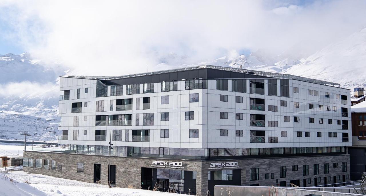 Apex2100 International Ski Academy Tignes Εξωτερικό φωτογραφία