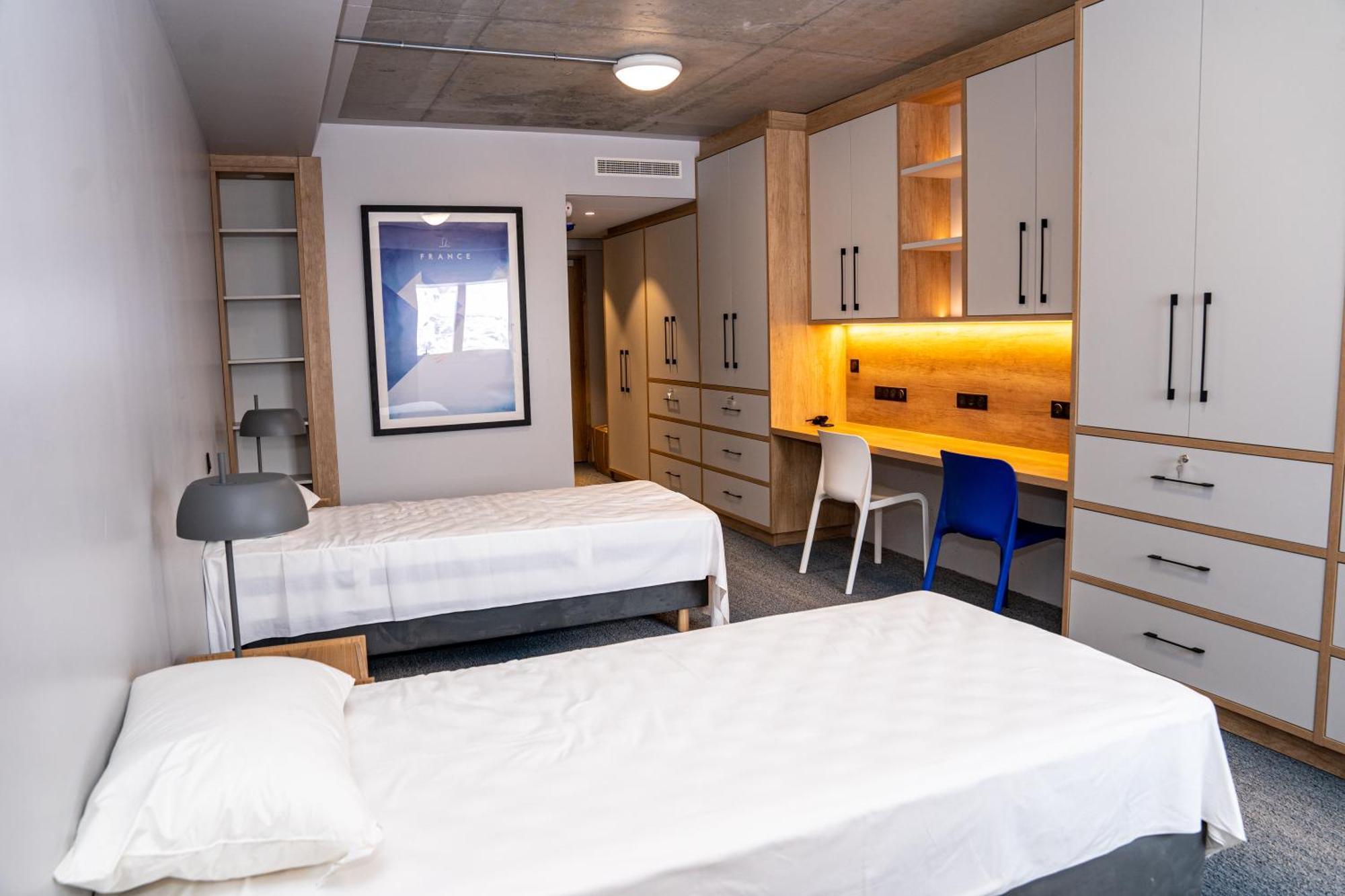 Apex2100 International Ski Academy Tignes Εξωτερικό φωτογραφία